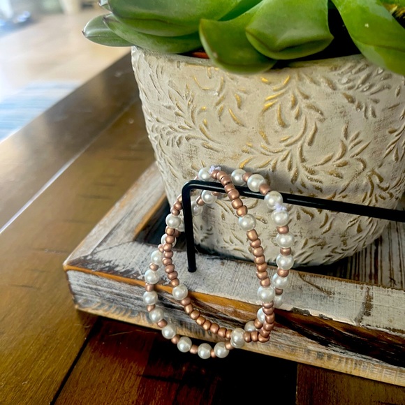 ⭐️ $5 Bundled w/ Any Item⭐️ - Picture 1 of 4